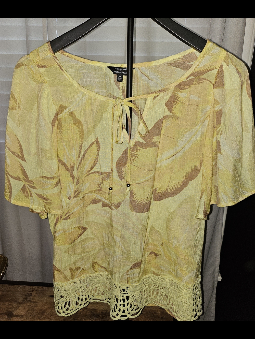 Mlle Gabrielle Yellow Floral Tie-Neck Blouse with Crochet Hem